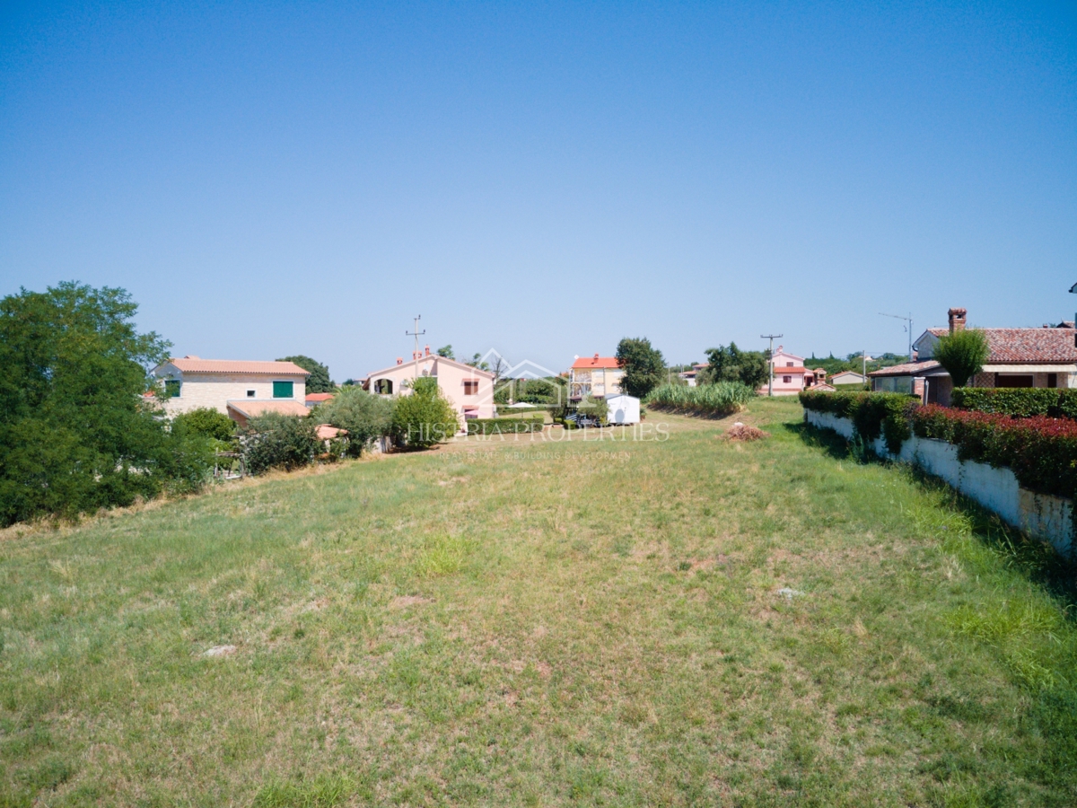 Großes Grundstück mit schöner Aussicht für die Planung der perfekten Immobilie