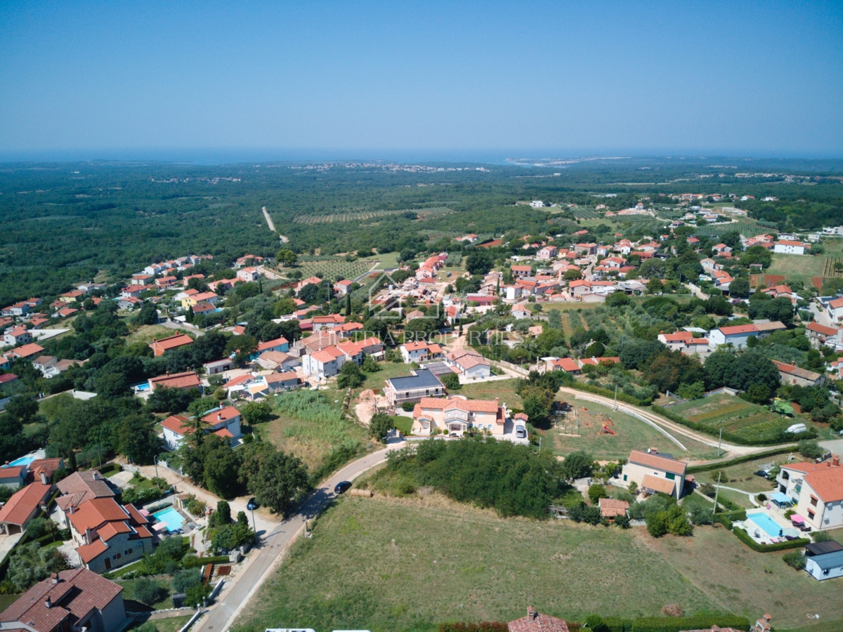 Großes Grundstück mit schöner Aussicht für die Planung der perfekten Immobilie