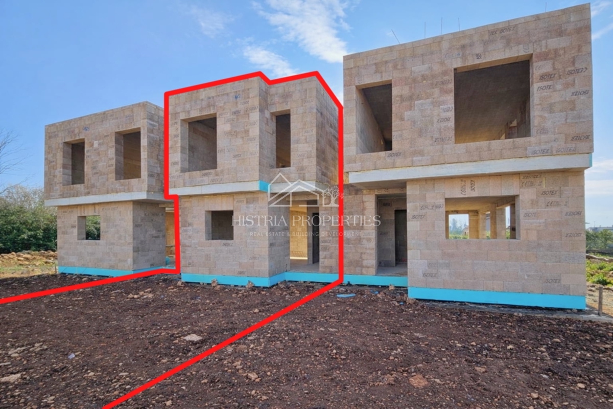 Nova moderna hiša in cena, ki ustreza kakovosti, 100 % ekološko grajena