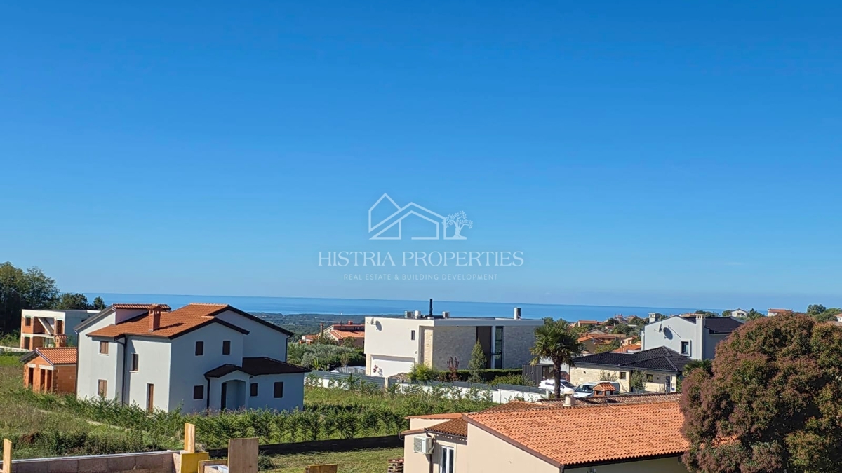 Äußerst hochwertiges Haus mit Pool und Meerblick