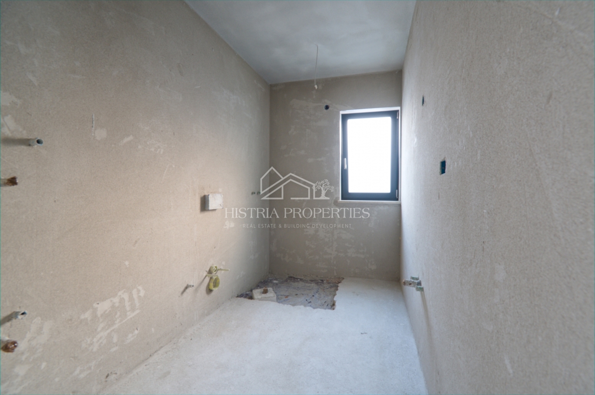 Novo moderno stanovanje s teraso, odlična družinska priložnost