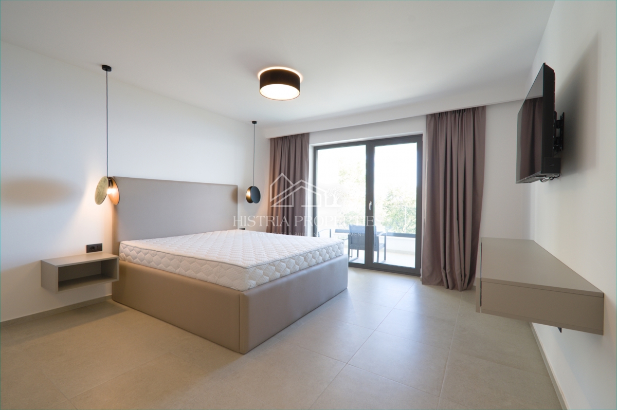 Edinstvena luksuzna vila z razgledom na celoten Kvarnerski zaliv, ki bo pritegnila vašo pozornost v bližini Opatije