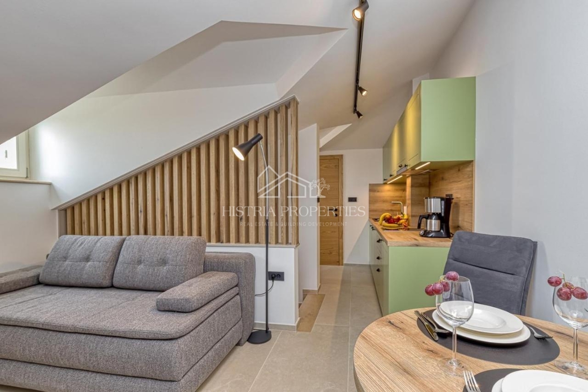 Staro jedro očarljivega istrskega mesteca in prenovljena istrska hiša za ljubitelje tradicije