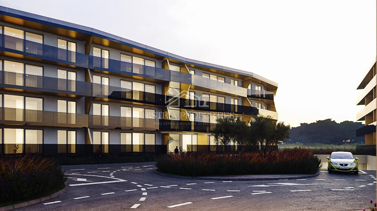 800m od morja in novo stanovanje v luksuzni novogradnji z garažo, dvigalom in pogledom na morje