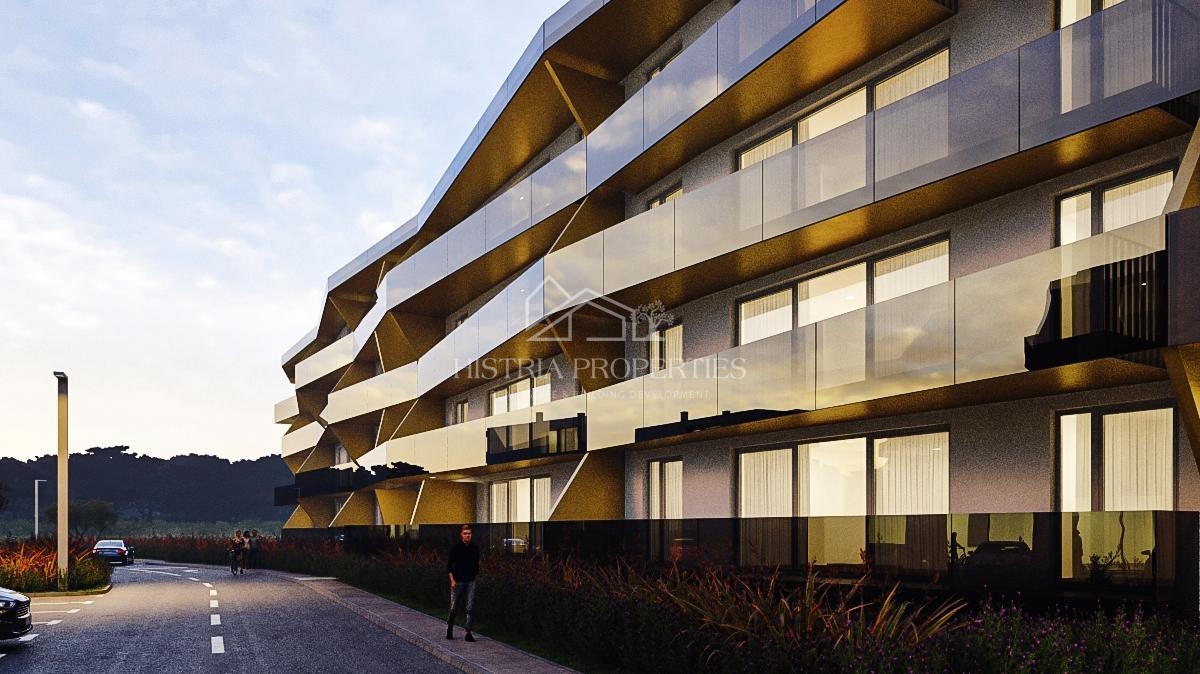 800m od morja in novo stanovanje v luksuzni novogradnji z garažo, dvigalom in pogledom na morje