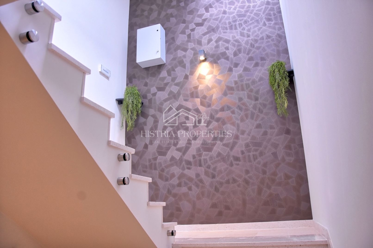 Penthouse, ki ima vse na vrhunski lokaciji v Poreču za sanjsko bivanje