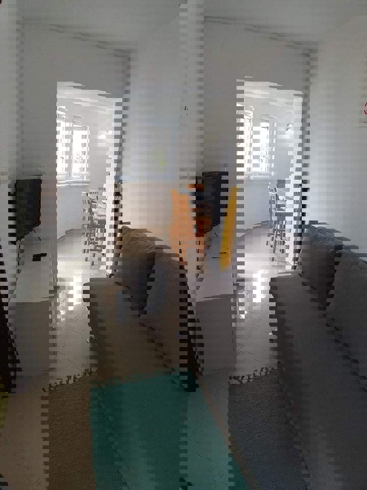 Hiša s tremi apartmaji - Panoramski pogled na morje