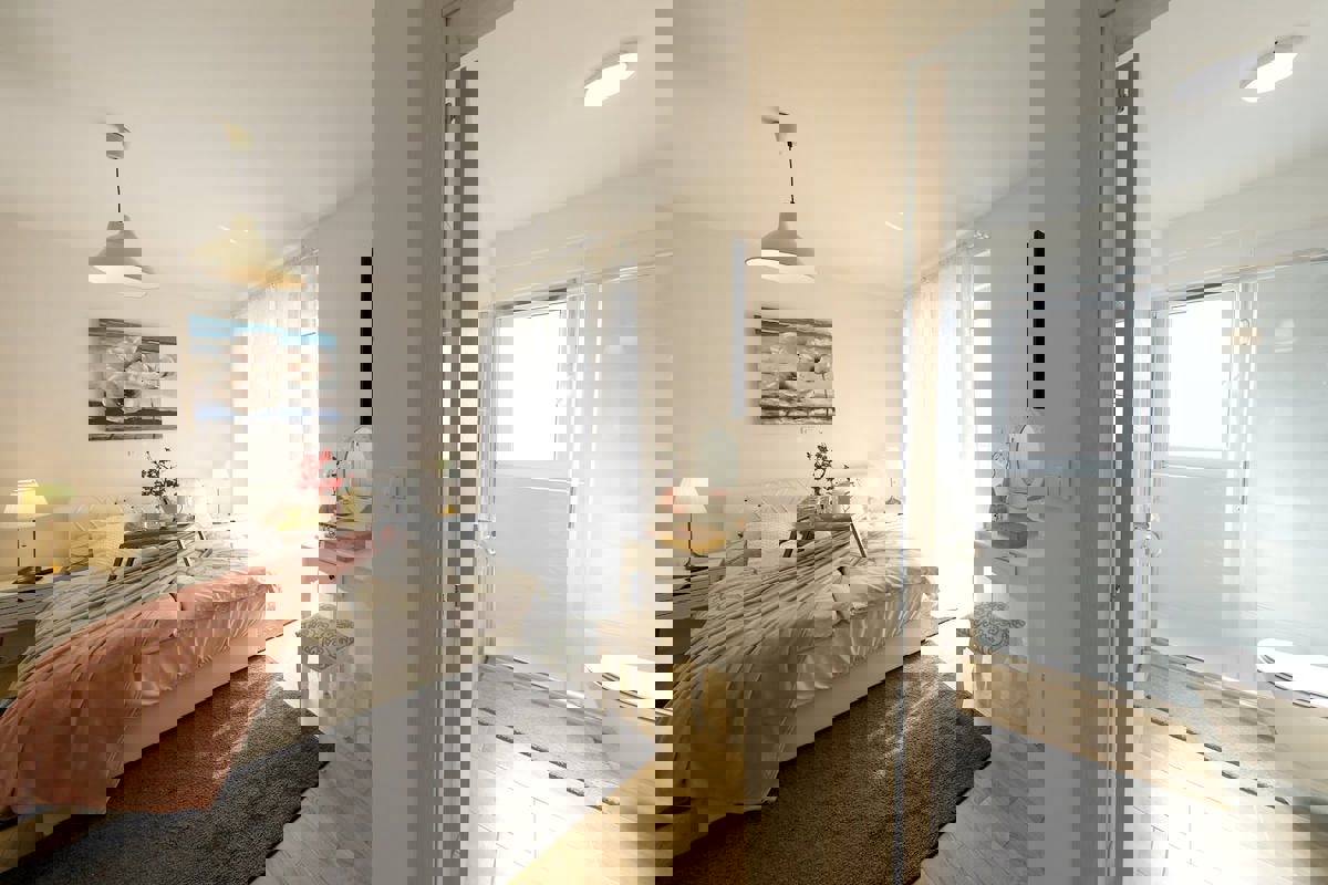 Trosoben dvonadstropni penthouse - priložnost