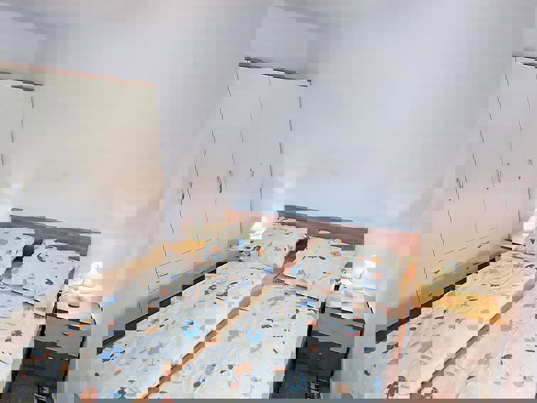 Enosobno stanovanje v Ninu