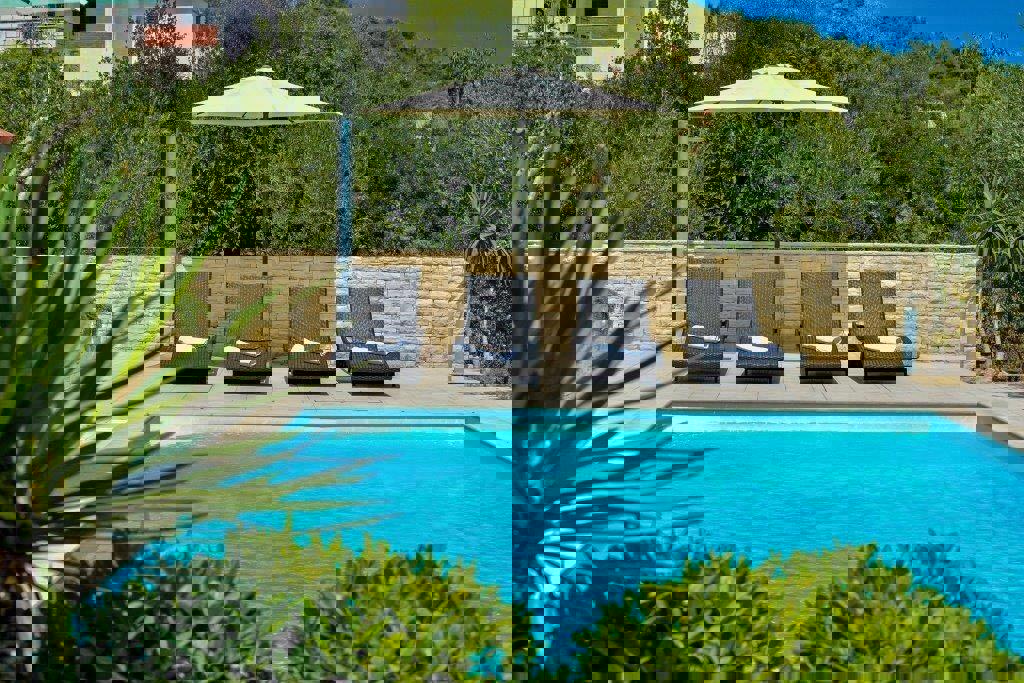 Apartmajska vila - Investicijska priložnost