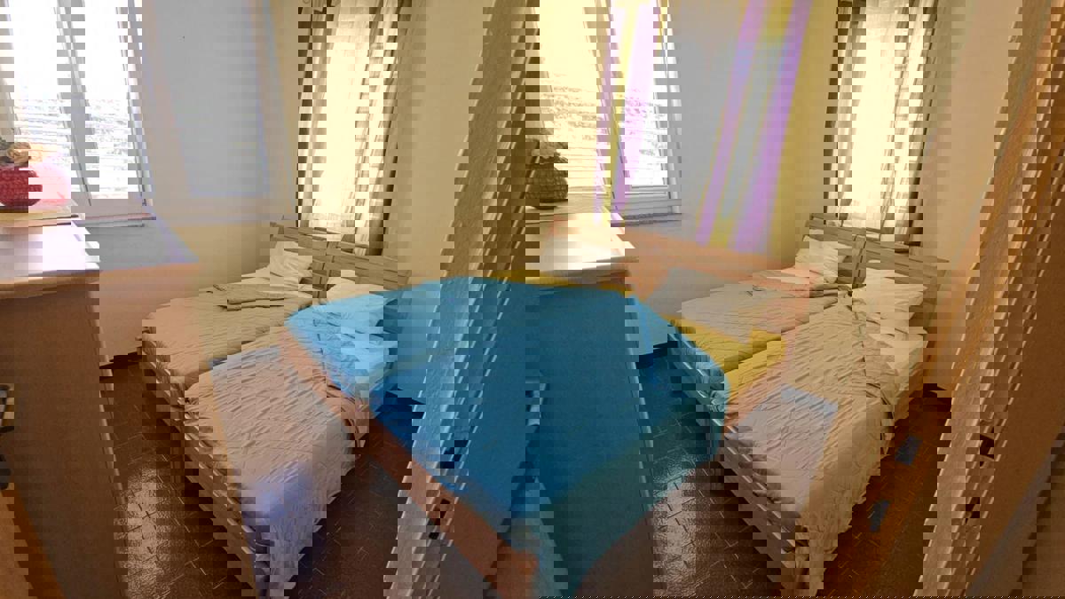 Hiša v prvem vrsti ob morju in plaži