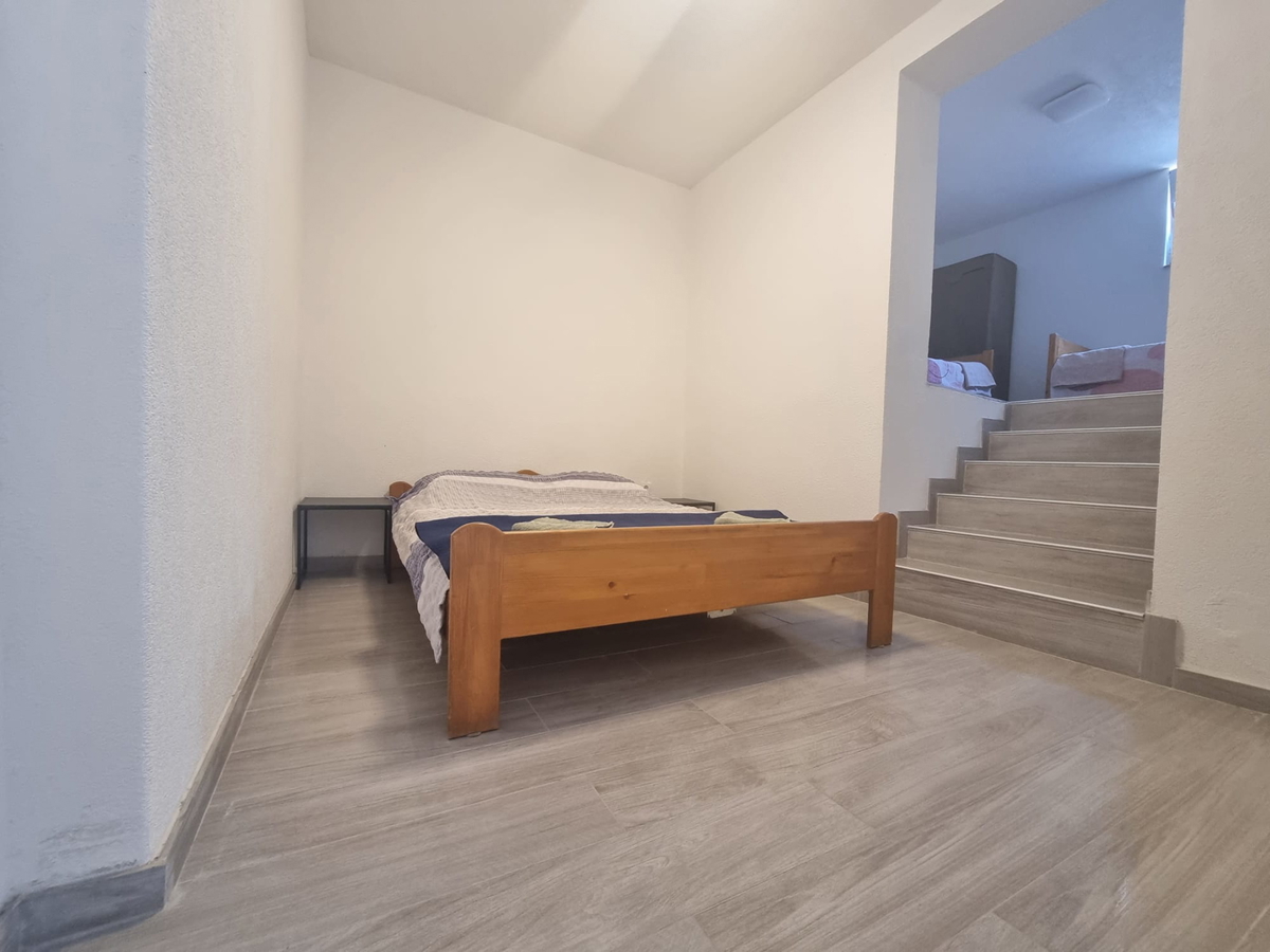 Kožino, trisobno stanovanje - drugi niz do morja in plaže