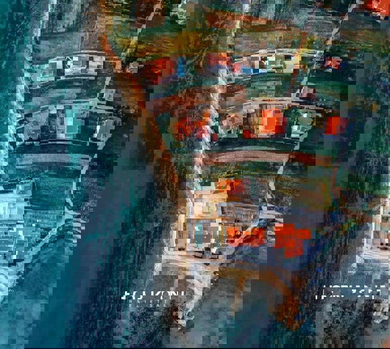 Novogradnja v bližini morja in plaže