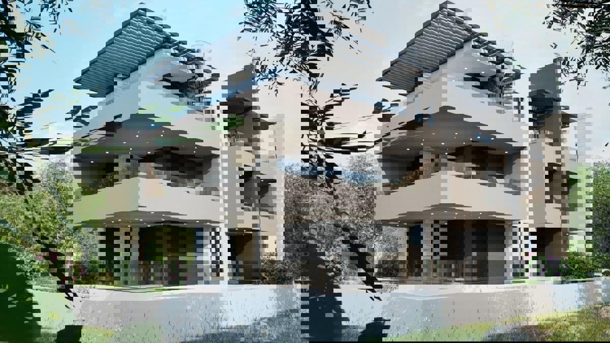 Luksuzna novogradnja - dvigalo, toplotne črpalke, pogled na morje