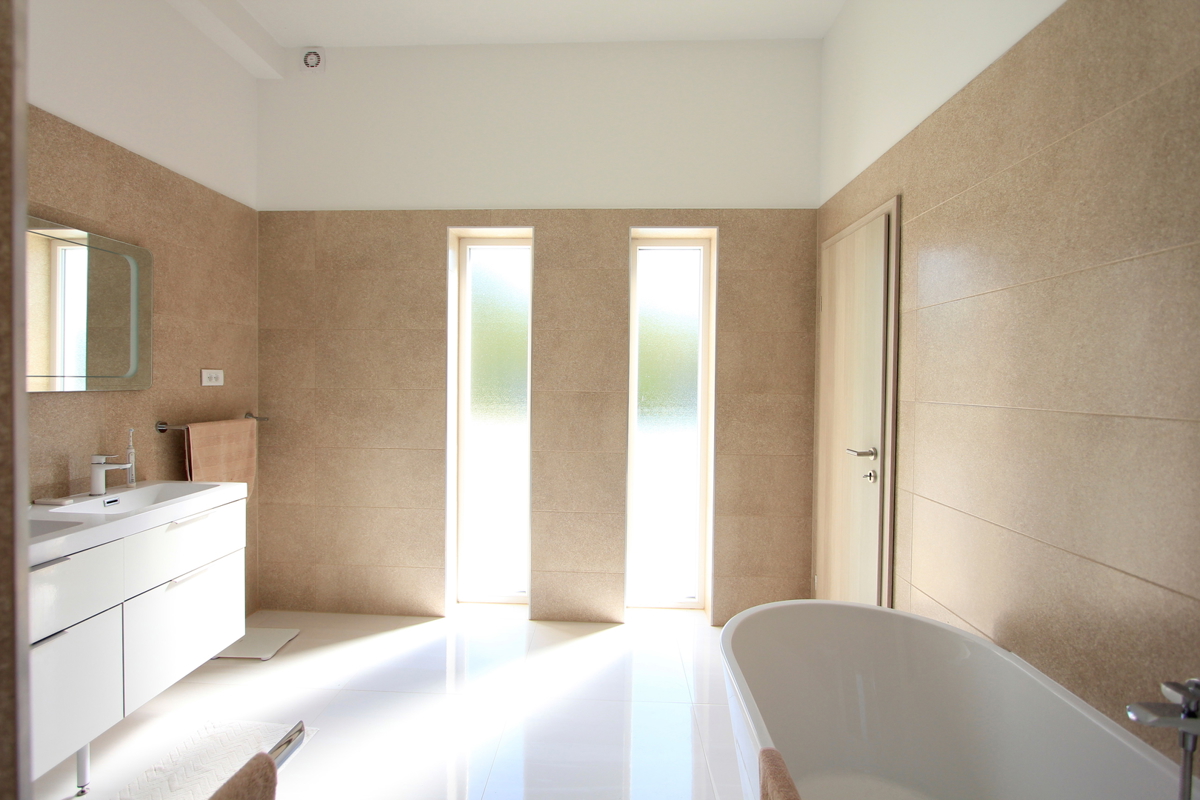 Luksuzna vila z dvema bazenoma - mir in zasebnost v neposredni bližini Zadra