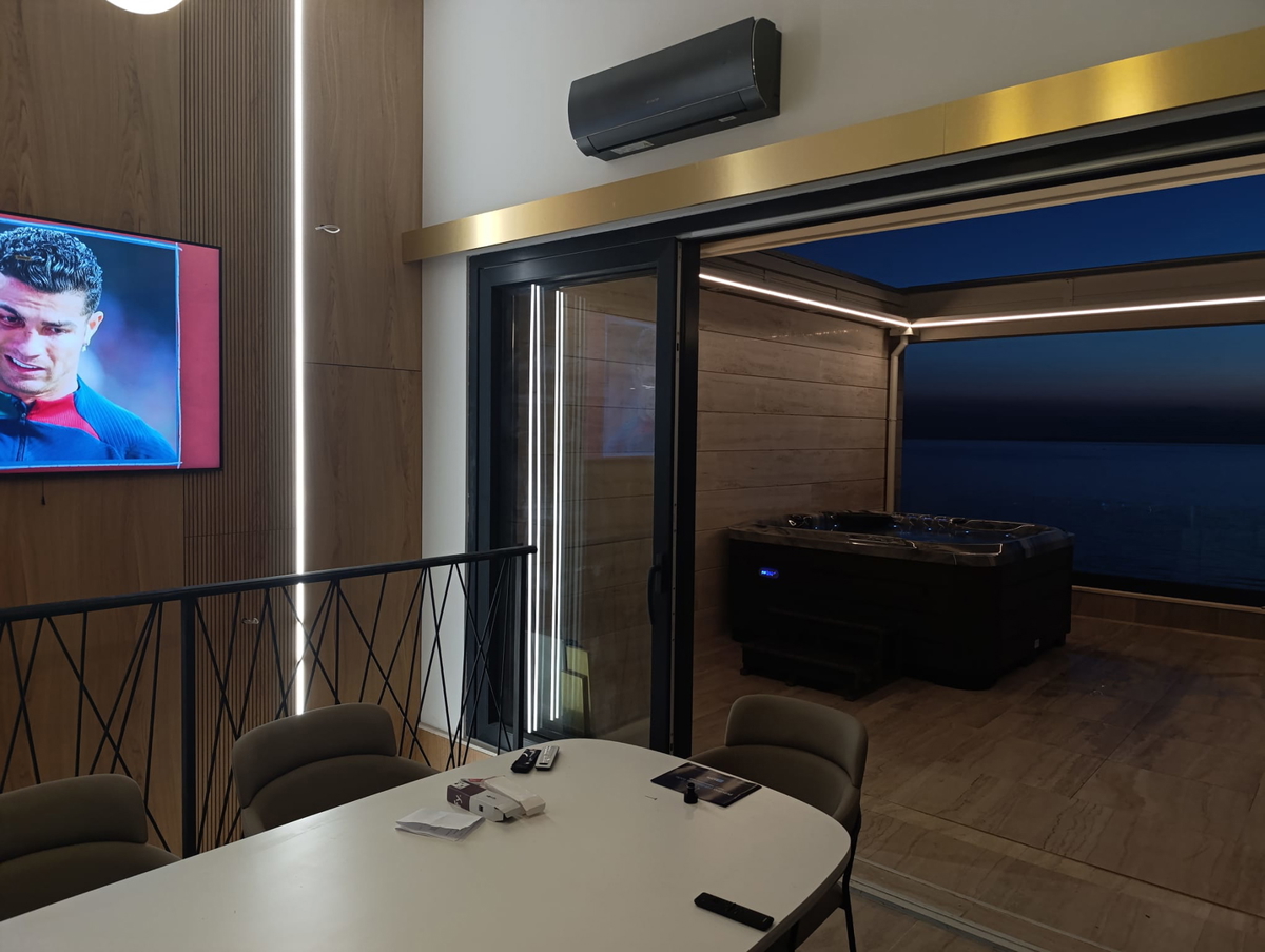 Prvi vrsti do morja - luksuzni penthouse