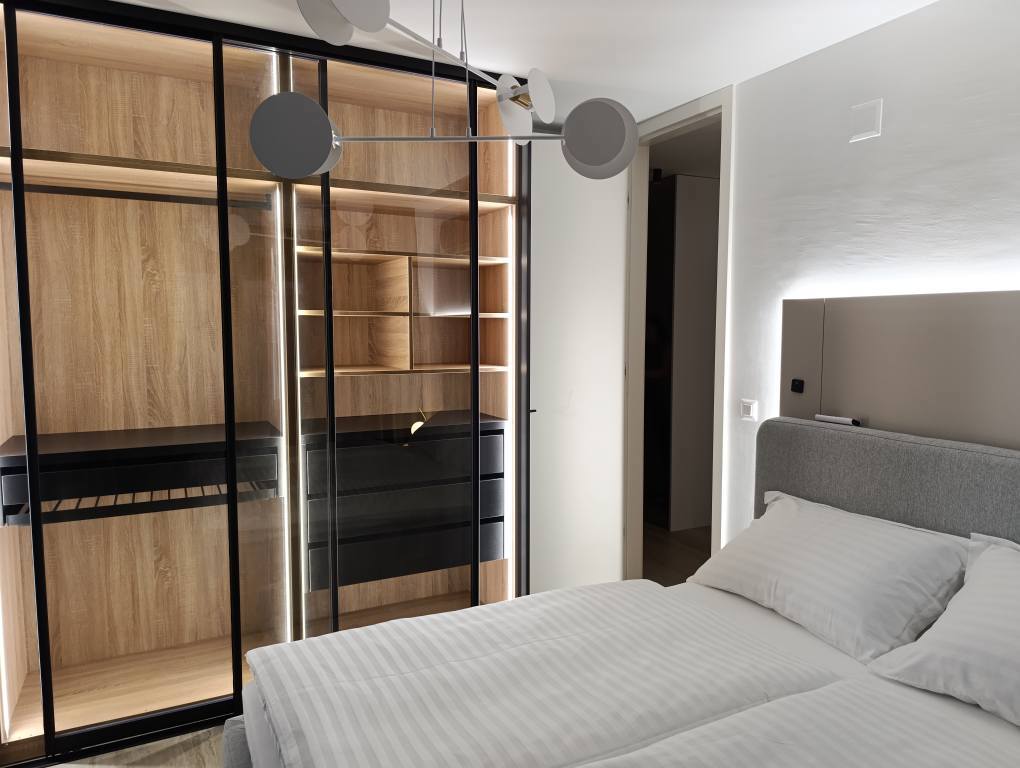 Prvi vrsti do morja - luksuzni penthouse