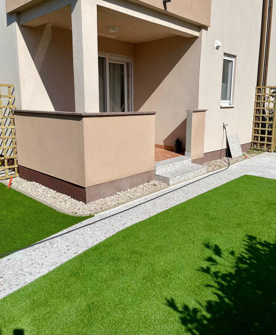 Stanovanje s prostornim vrtom