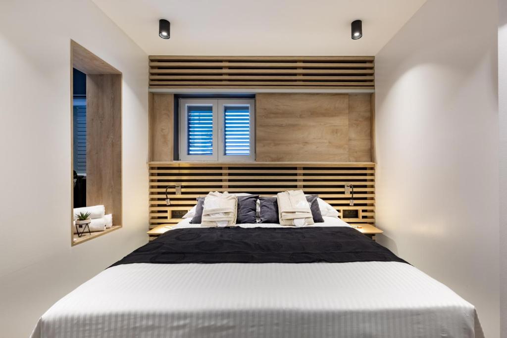 PRODAJA – LUKSUZNO UREJENO STANOVANJE 62 m² – POLUOTOK – ATRAKTIVNA LOKACIJA