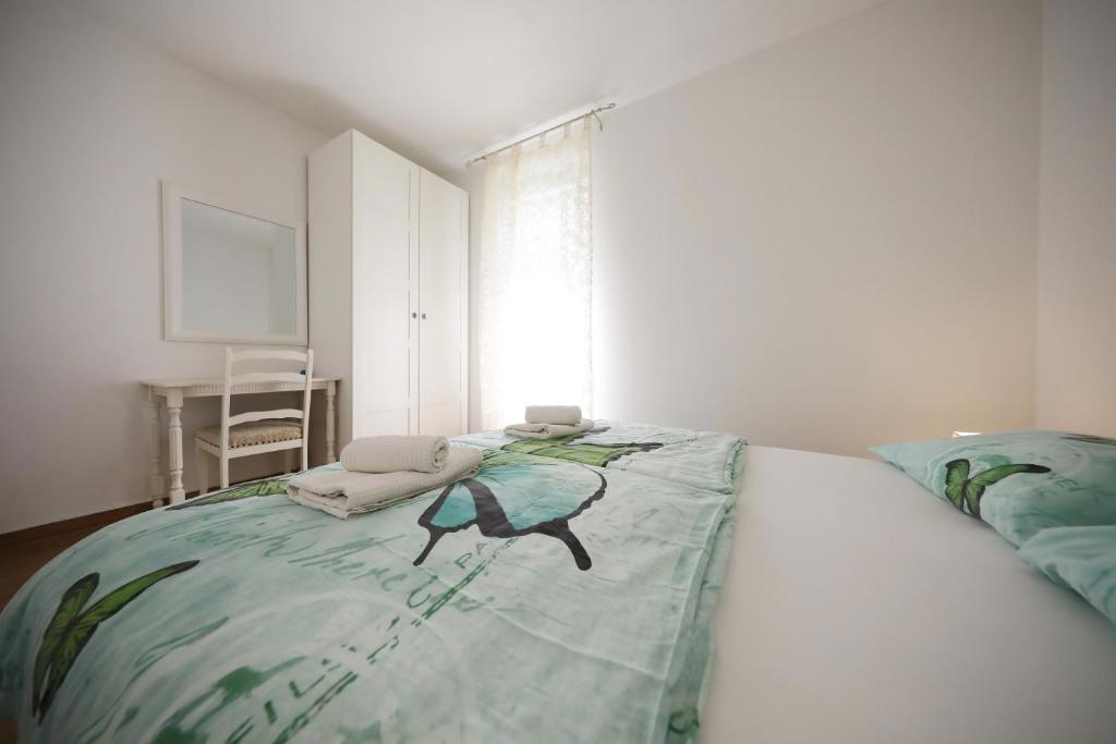 Dve moderni apartmajski hiši s bazenom in savno v Zadru