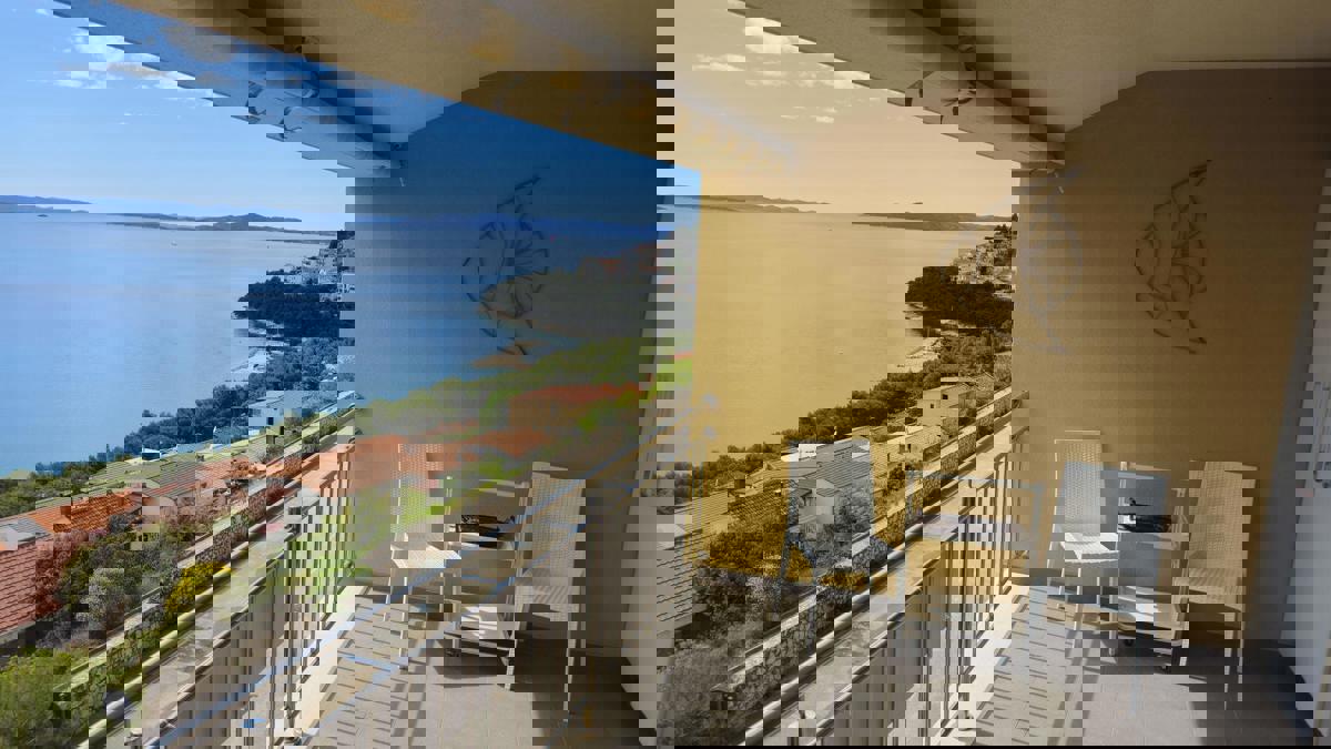 Stanovanje z razgledom na Kornatski arhipelag