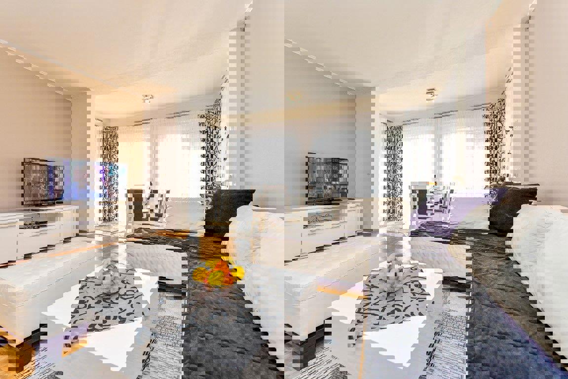 Prostrana apartmajska vila - uhodan posel