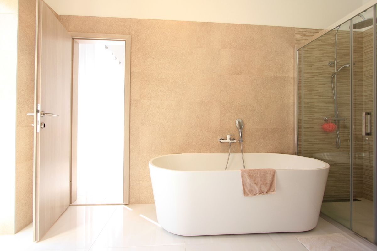 Luksuzna vila z dvema bazenoma - mir in zasebnost v neposredni bližini Zadra