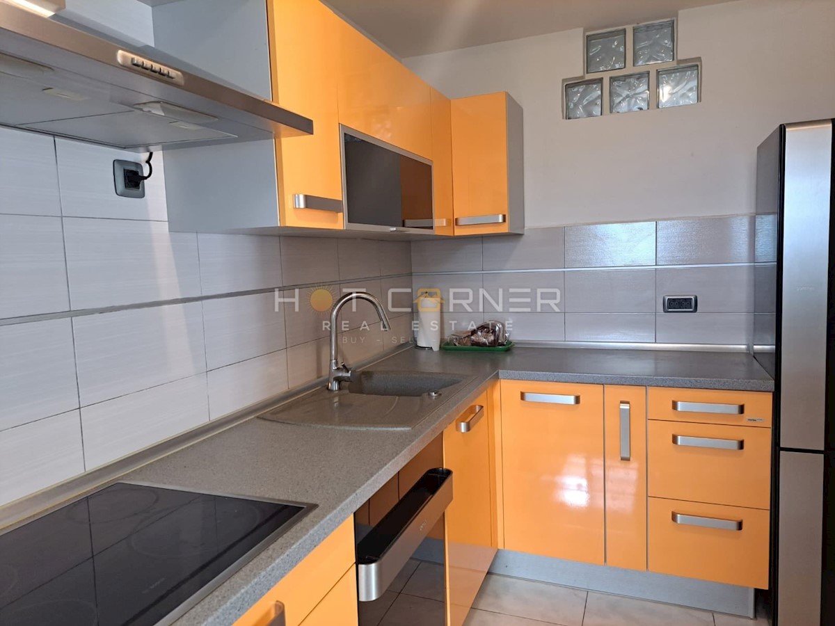 Rovinj, bližina centra, tip top urejeno stanovanje 89 m², 3 spalnice