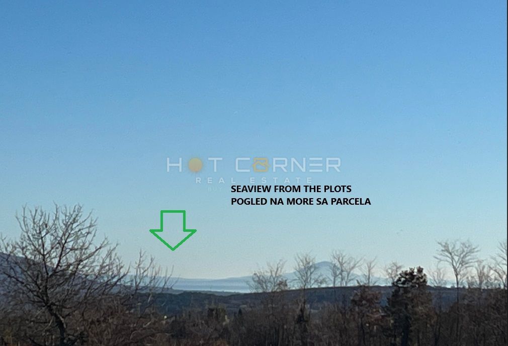 Čudovita gradbena parcela s pogledom na morje