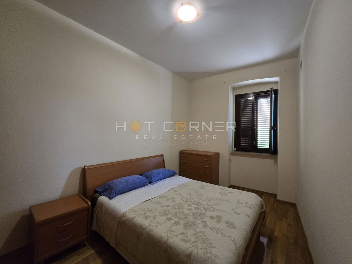 Stanovanje Centar, Pula, 54m2