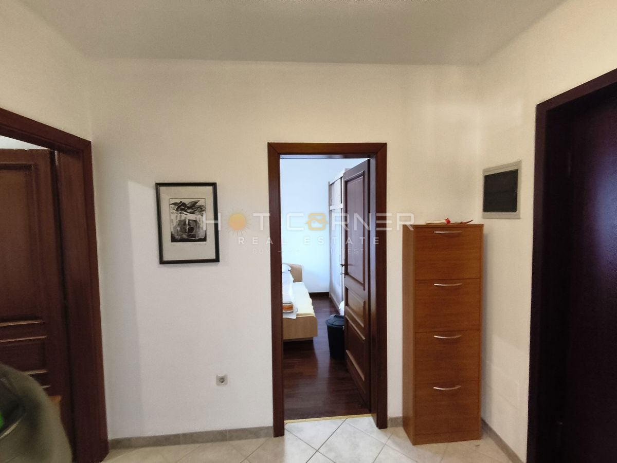 Stanovanje Valdebek, Pula, 57m2