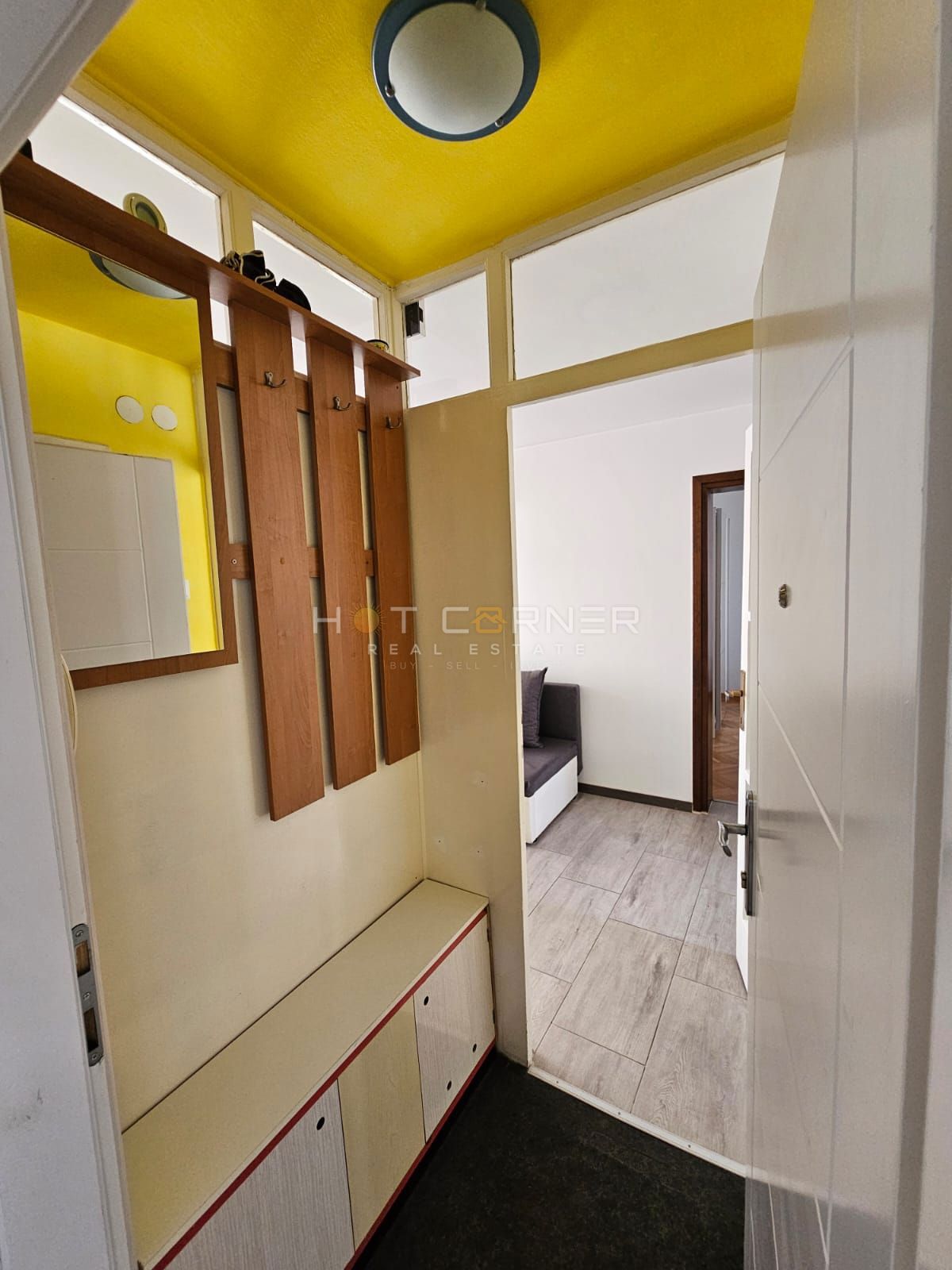 Stanovanje na Kaštanjerju, Pulj – 49,5 m² + terasa, garaža in parkirišče