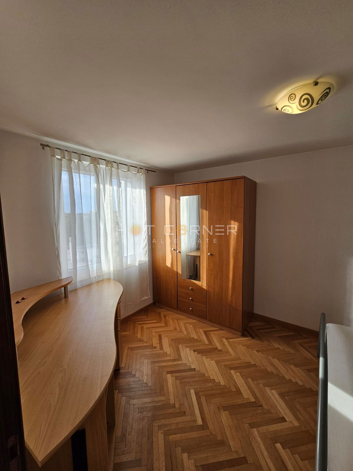 Stanovanje na Kaštanjerju, Pulj – 49,5 m² + terasa, garaža in parkirišče