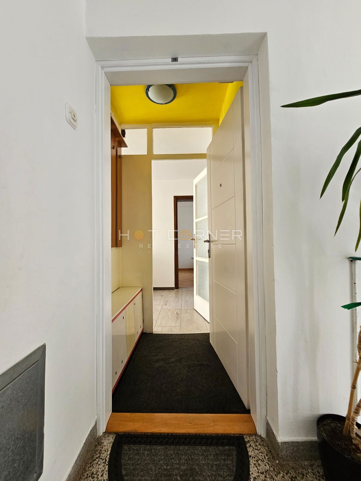 Stanovanje na Kaštanjerju, Pulj – 49,5 m² + terasa, garaža in parkirišče