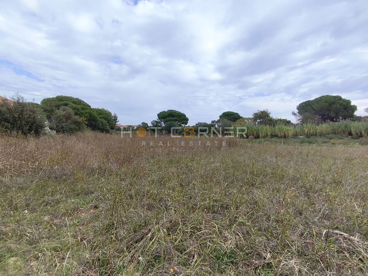 Zemljišče Fažana, 2.400m2