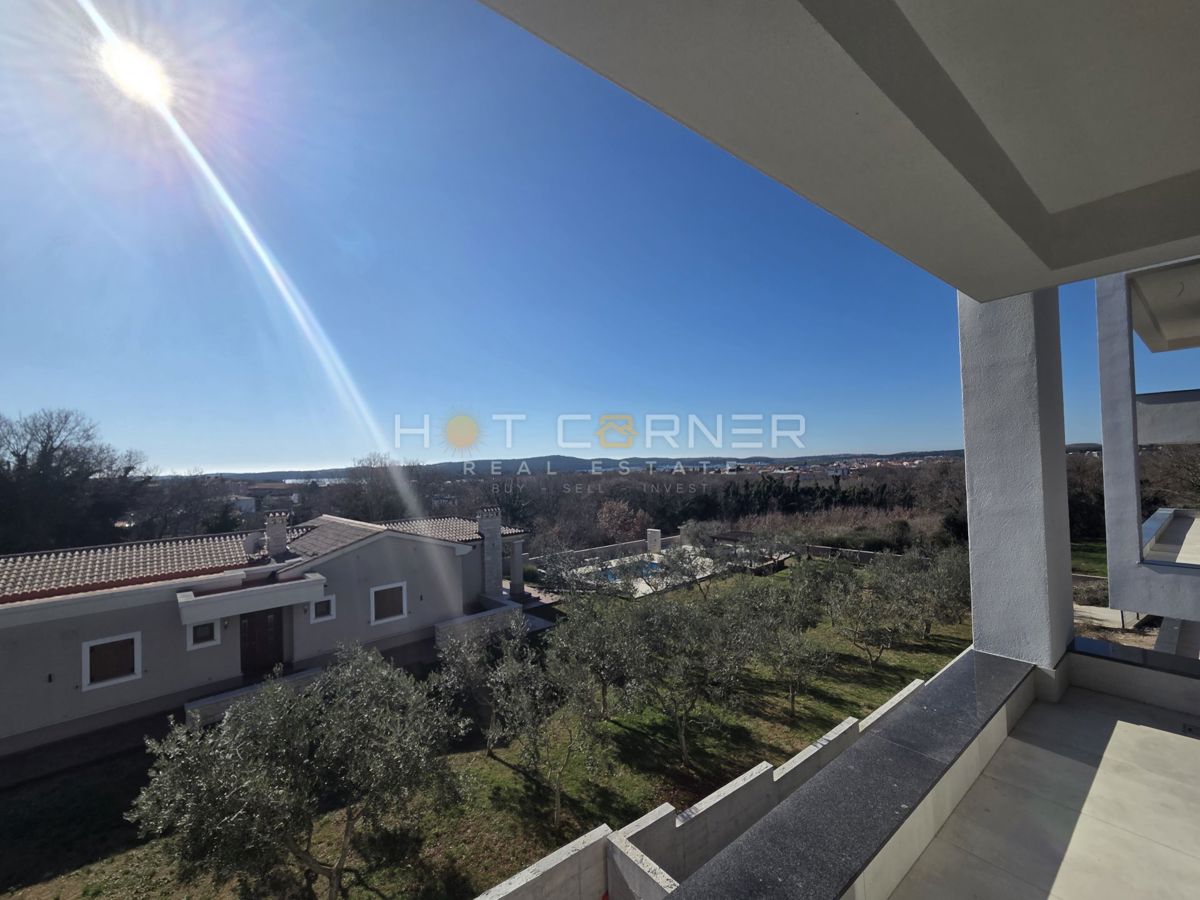 Stan na prvem nadstropju v ekskluzivni rezidenci – Medulin