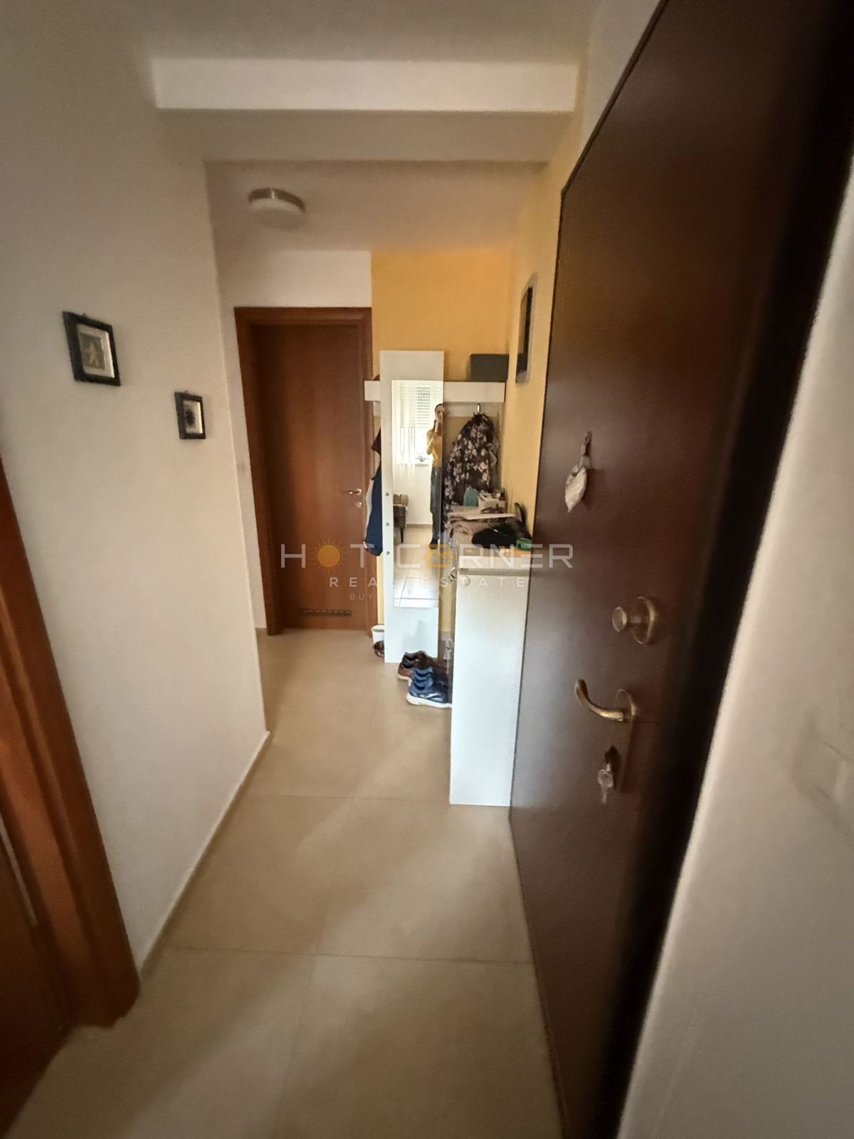 Štinjan, čudovito stanovanje, 2 spalnici, terasa, blizu plaže, UPORABNA