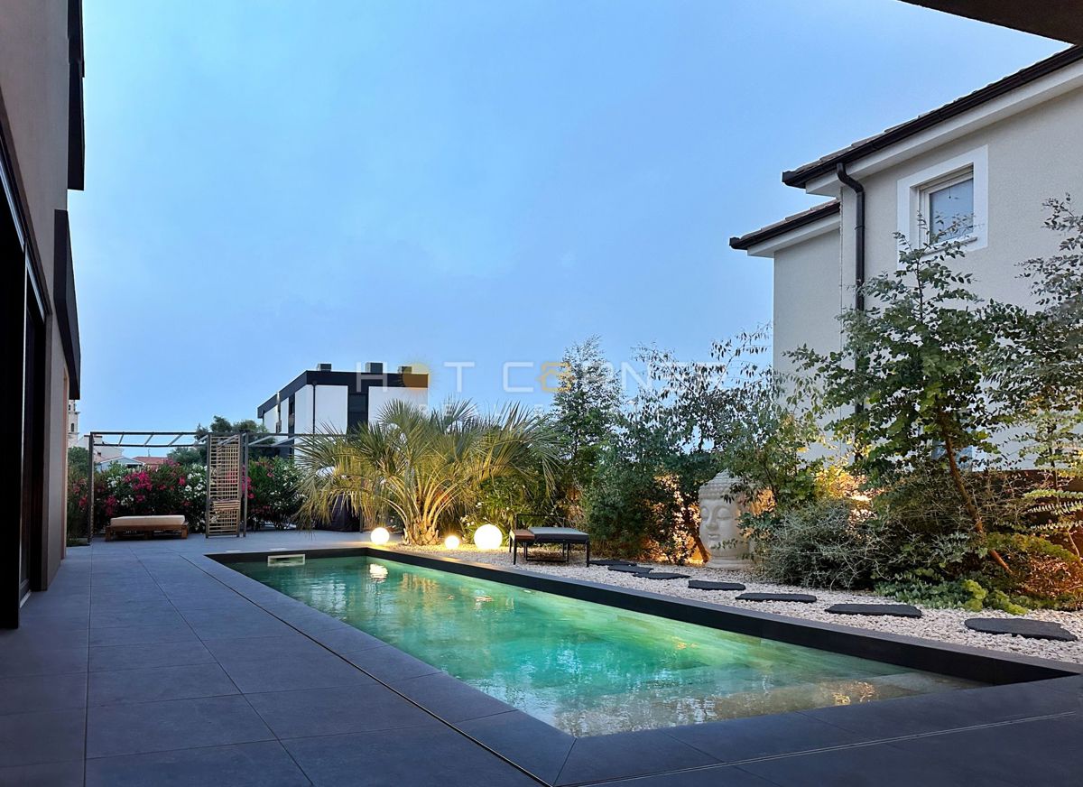 Edinstvena vila v slogu Balija v Istri