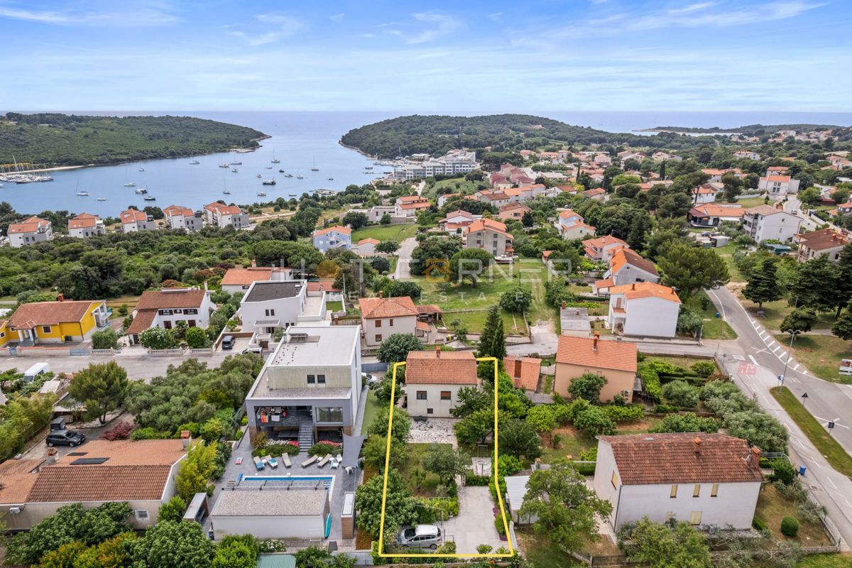 Hiša z razgledom na morje in velikim vrtom – Banjole