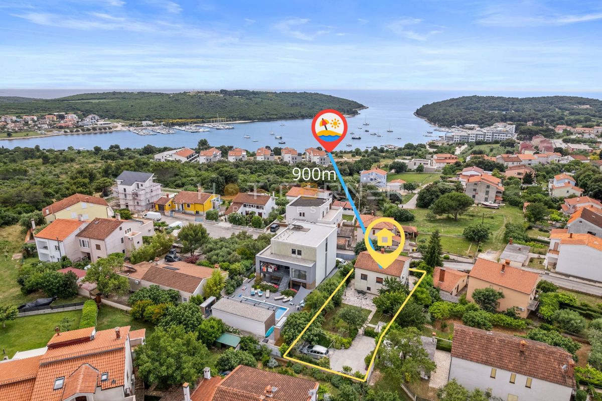 Hiša z razgledom na morje in velikim vrtom – Banjole