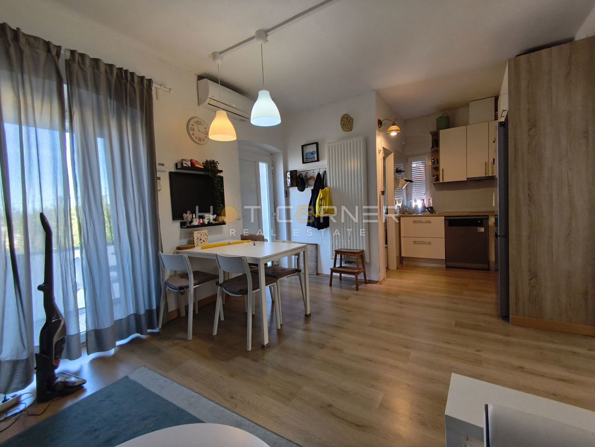 Stanovanje Monvidal, Pula, 53m2