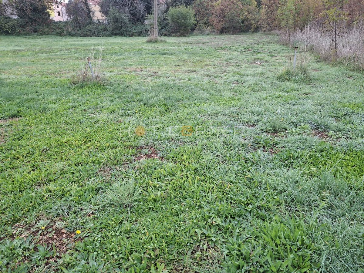 Gradbeno zemljišče Galižana, Vodnjan, 870m2