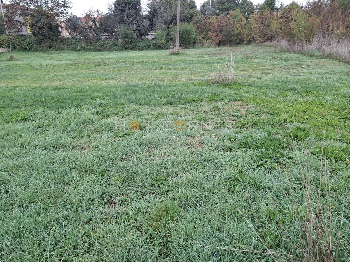 Gradbeno zemljišče Galižana, Vodnjan, 870m2