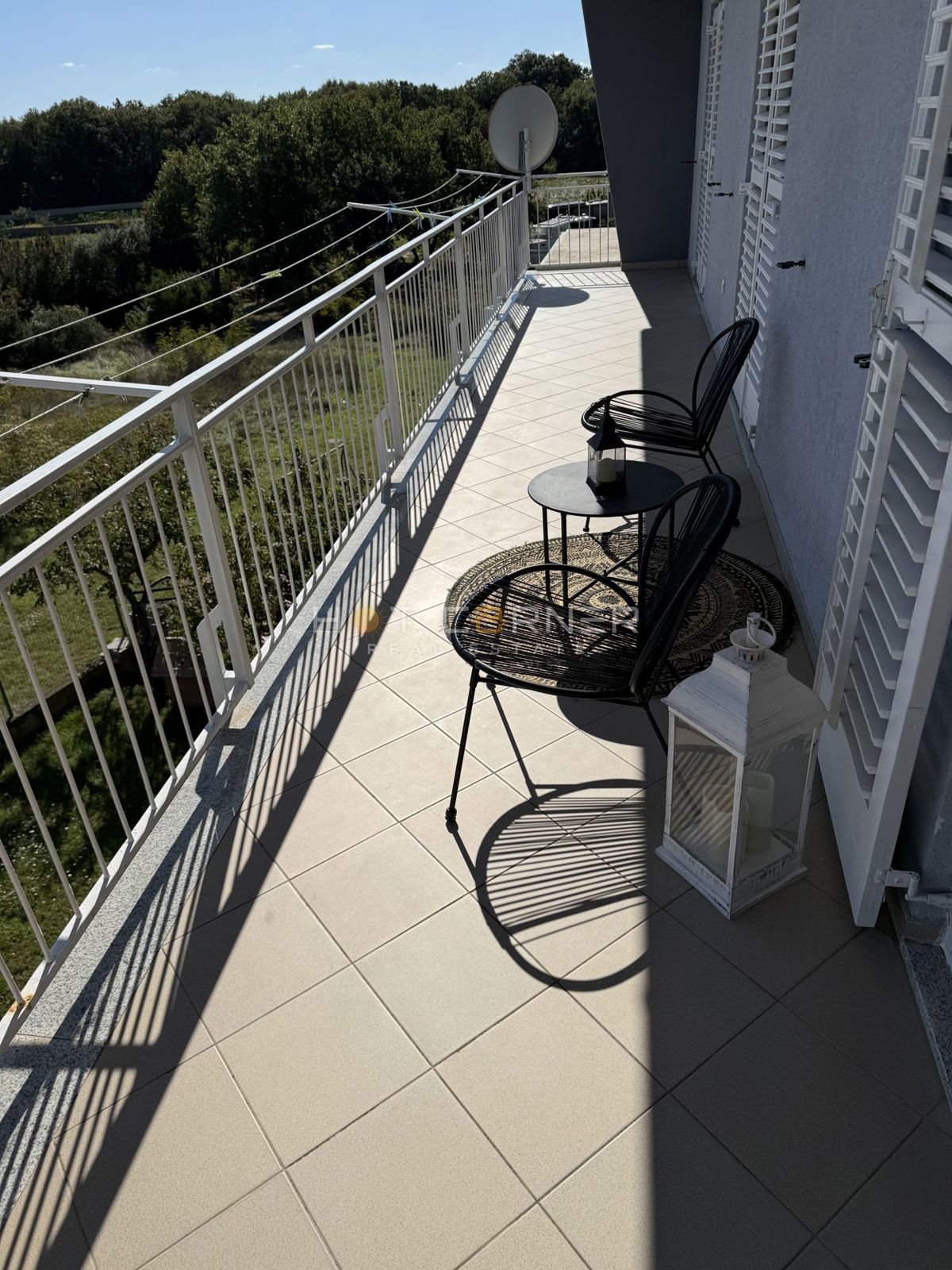 Pula, Busoler – vrhunsko urejeno stanovanje s 3 spalnicami in vrtom