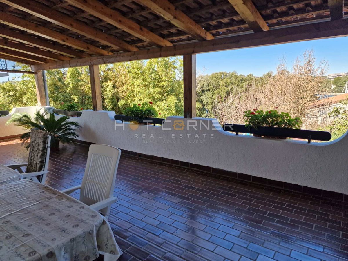 Hiša z razgledom na morje, Pješčana uvala, odlična priložnost!