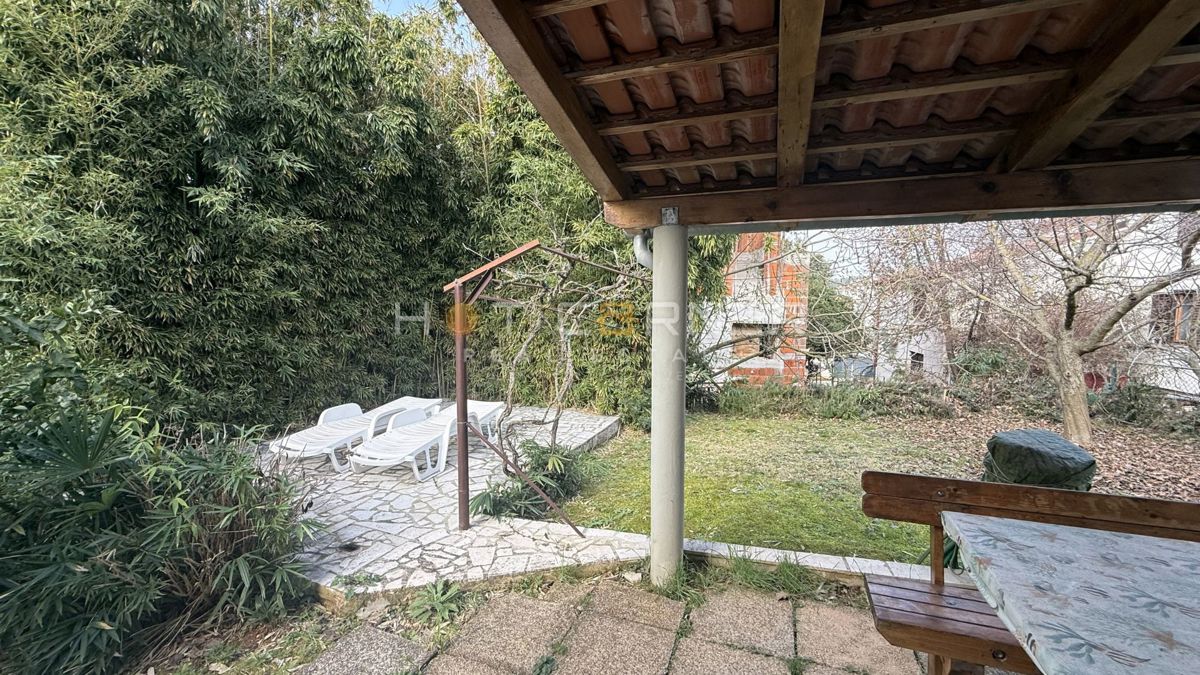 Hiša z razgledom na morje, Pješčana uvala, odlična priložnost!