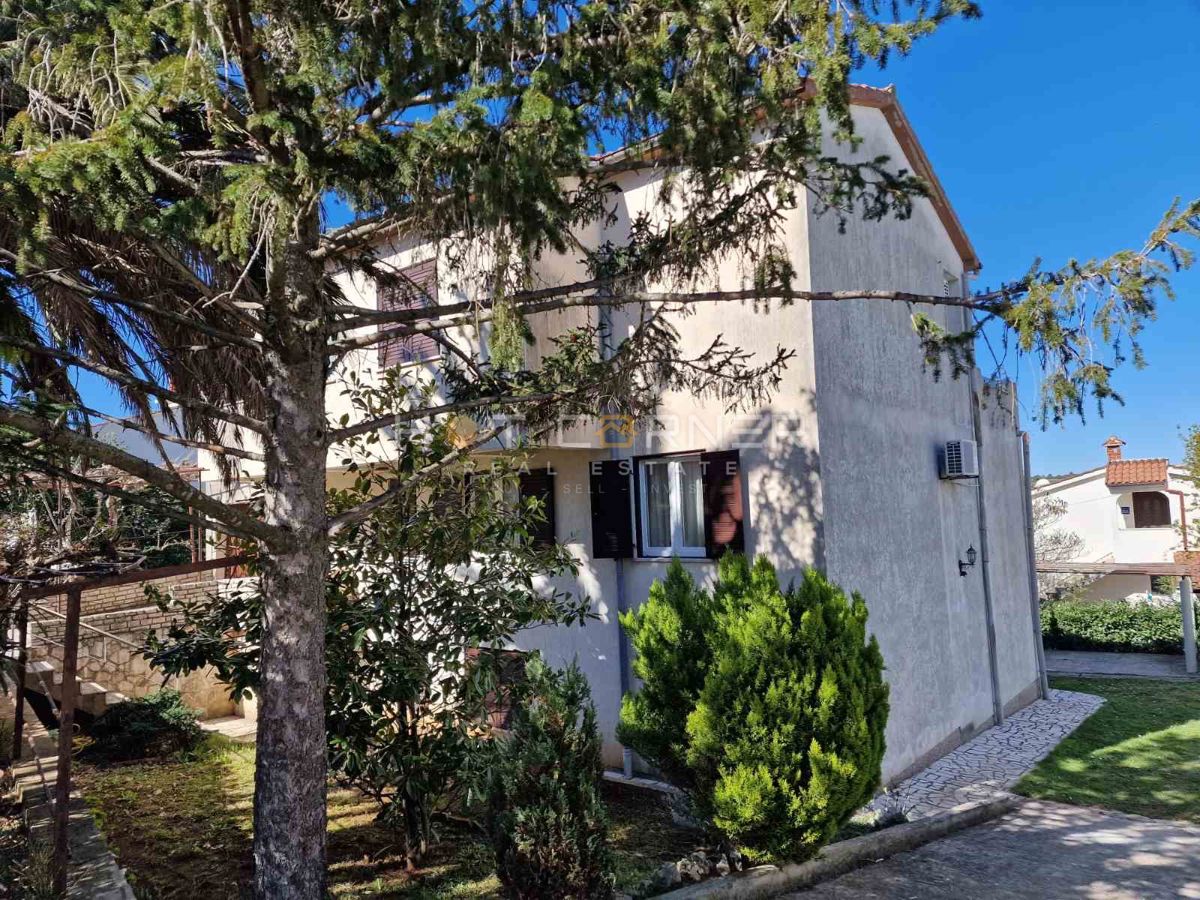 Hiša z razgledom na morje, Pješčana uvala, odlična priložnost!