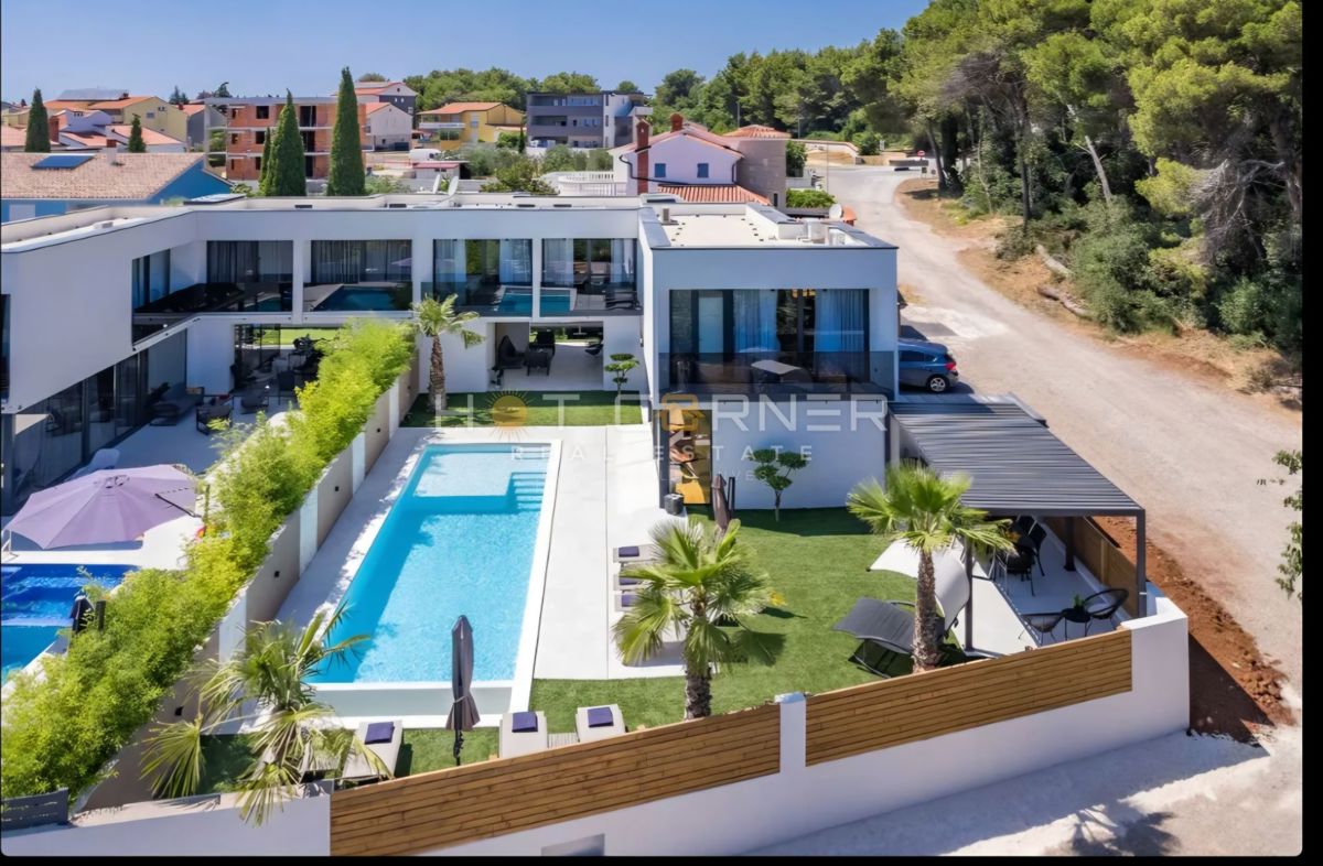 Hiša Medulin, 220m2