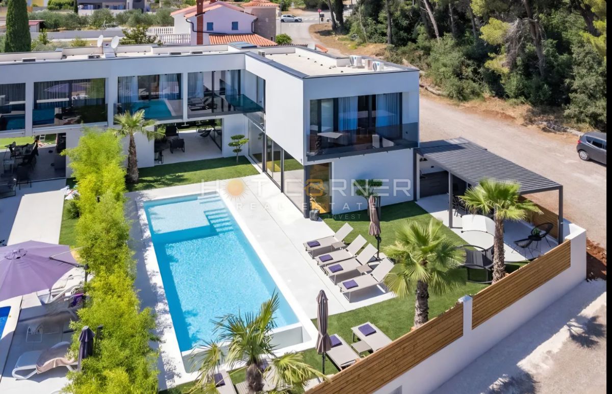 Hiša Medulin, 220m2