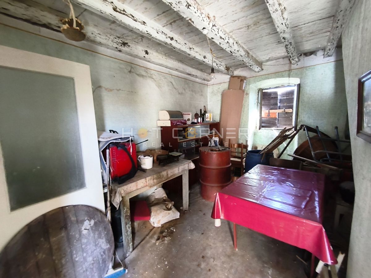 Hiša Peroj, Vodnjan, 60m2